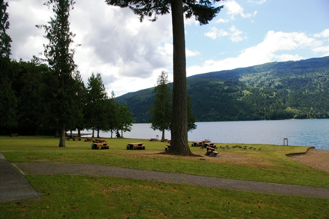 Picnic area and facilities at Cultus Lake Provincial Park, a perfect spot for outdoor dining near the lake.